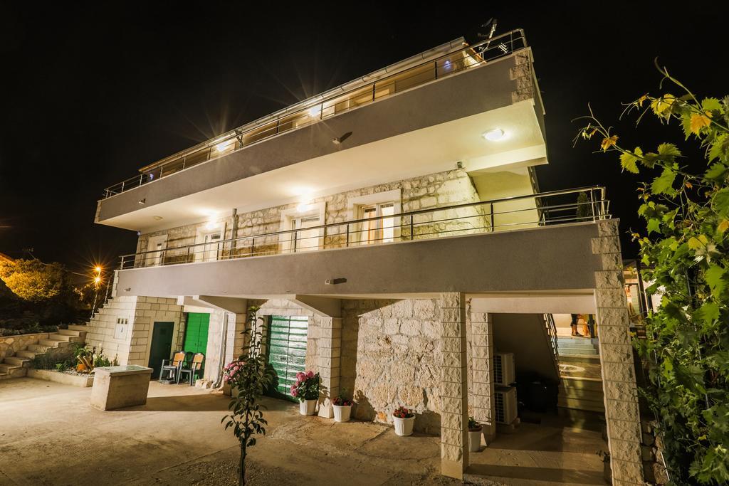 Holiday Home Gabi Rogoznica  Extérieur photo